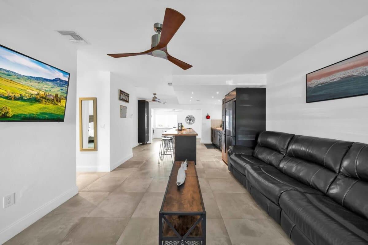 Renovated Gem: Prime Spotless Ideal Casa vacanze